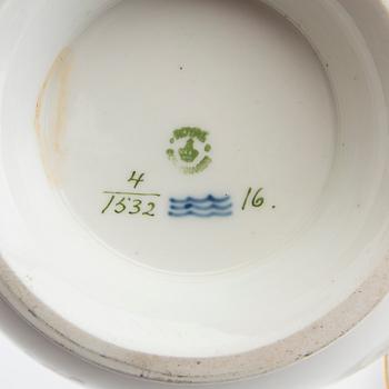 Service "Saxisk Blomst" 12 pcs Royal Copenhagen Denmark porcelain mid-20th century.