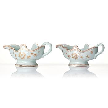 A set of two iron red and gold sauce boats, Qing dynasty, Qianlong (1736-95).