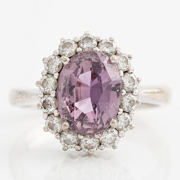 Ring, white gold eternity ring with pink sapphire and brilliant-cut diamonds.