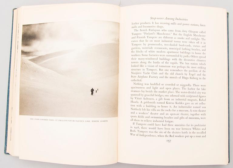 Four books of which two with Loja och Eliel Saarinen's Ex-Libris by Erik O.W. Ehrström, two given as gifts to Saarinen.