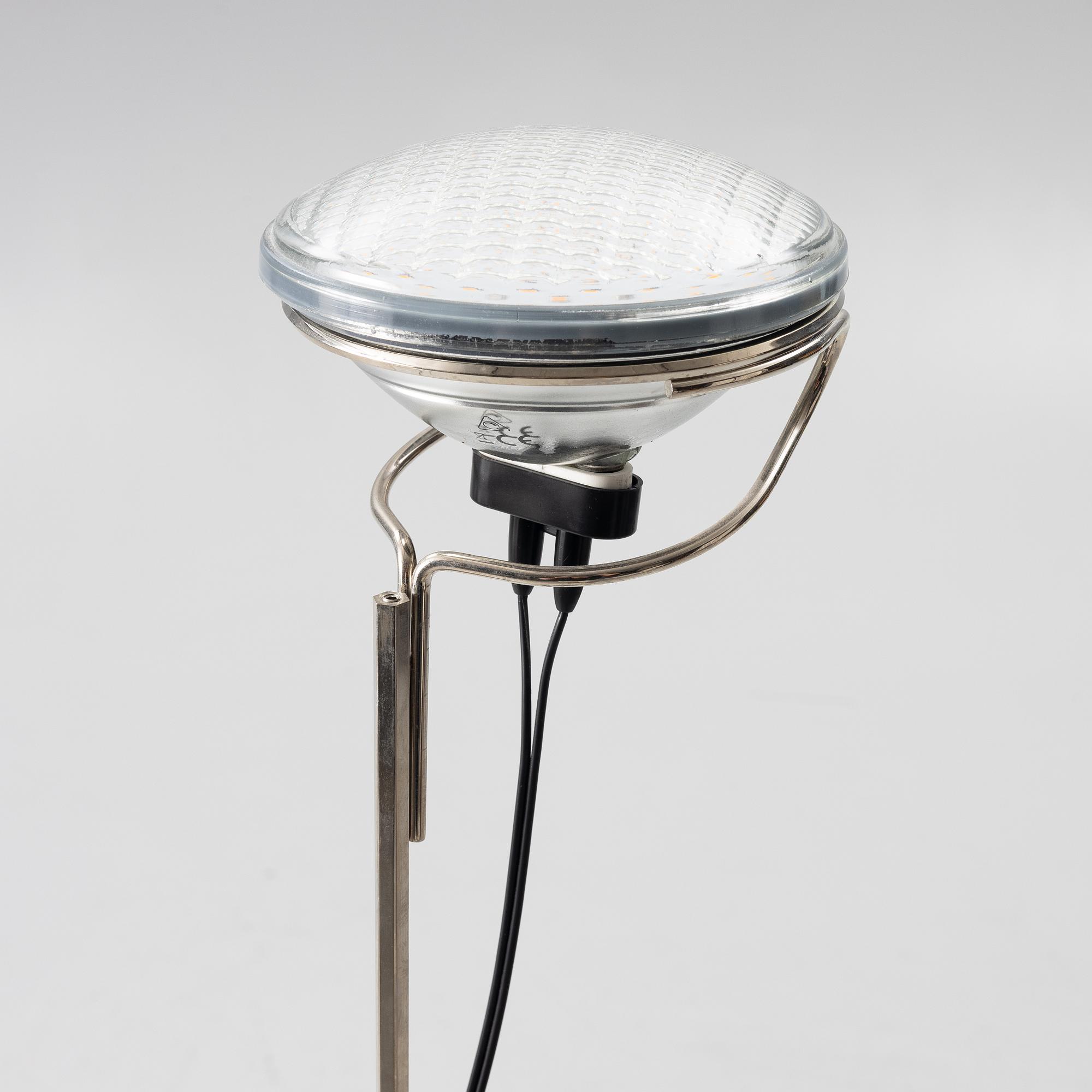 Achille & Pier Giacomo Castiglioni, golvlampa, "Toio", Flos, Italien.