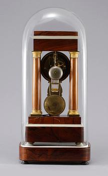 BORDSPENDYL, senempire, 1800-talets mitt, troligtvis Frankrike.