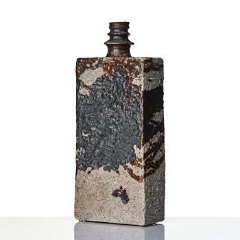 Annikki Hovisaari, a stoneware vase, Arabia, Finland.