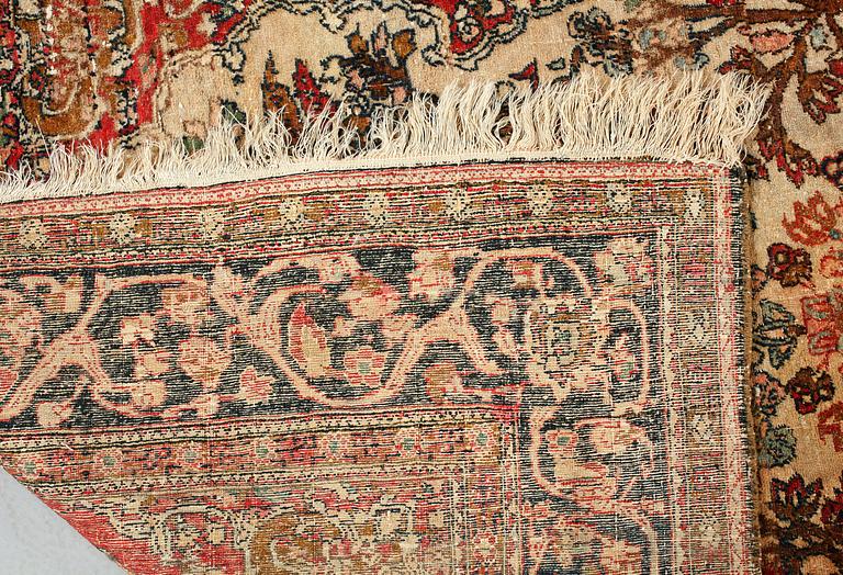 MATTA, Isfahan, semiantik/antik, 200 x 134 cm.