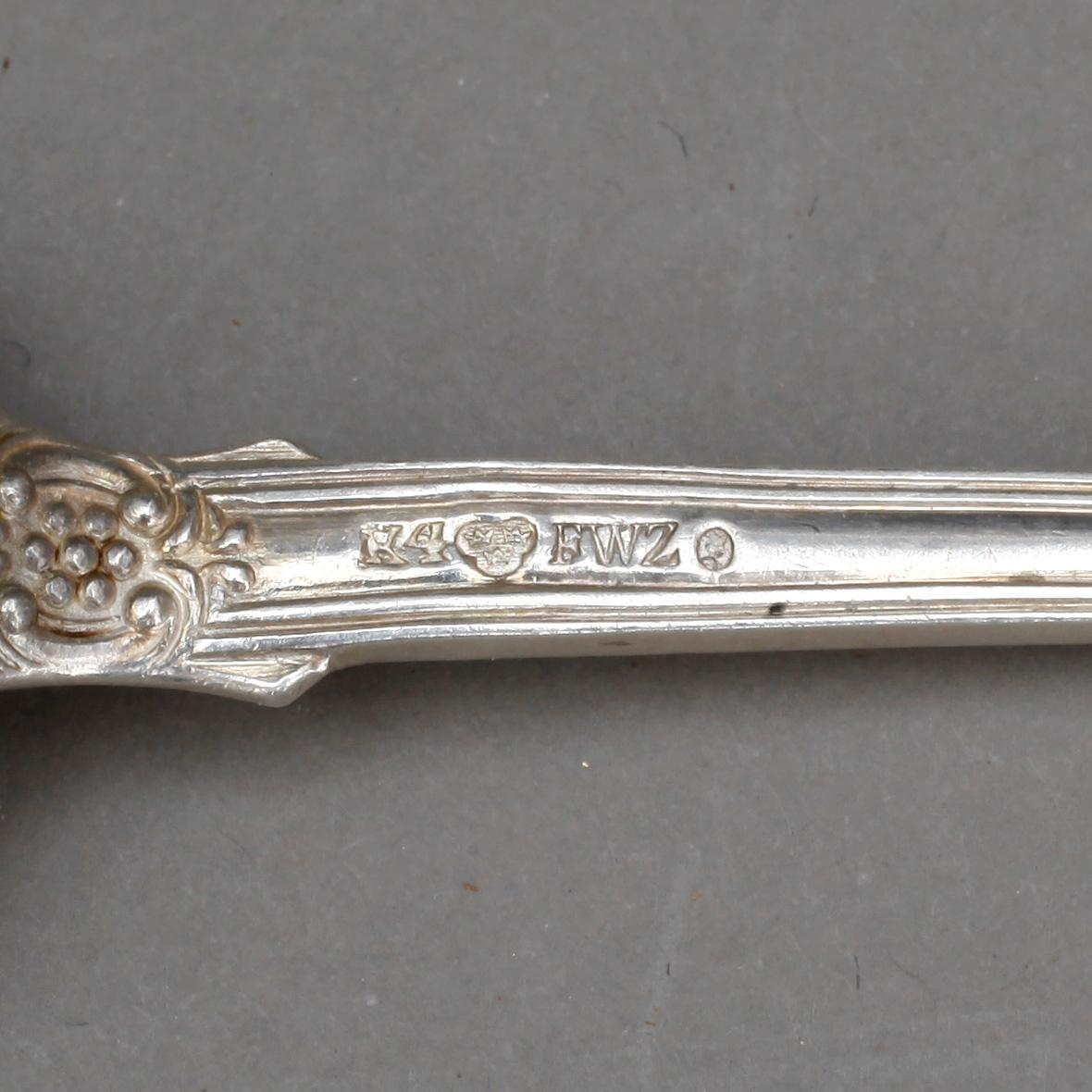 PARTI BESTICK, 27 delar, silver, vikt ca 960 gram. Bl a GAB, Stockholm 1917.