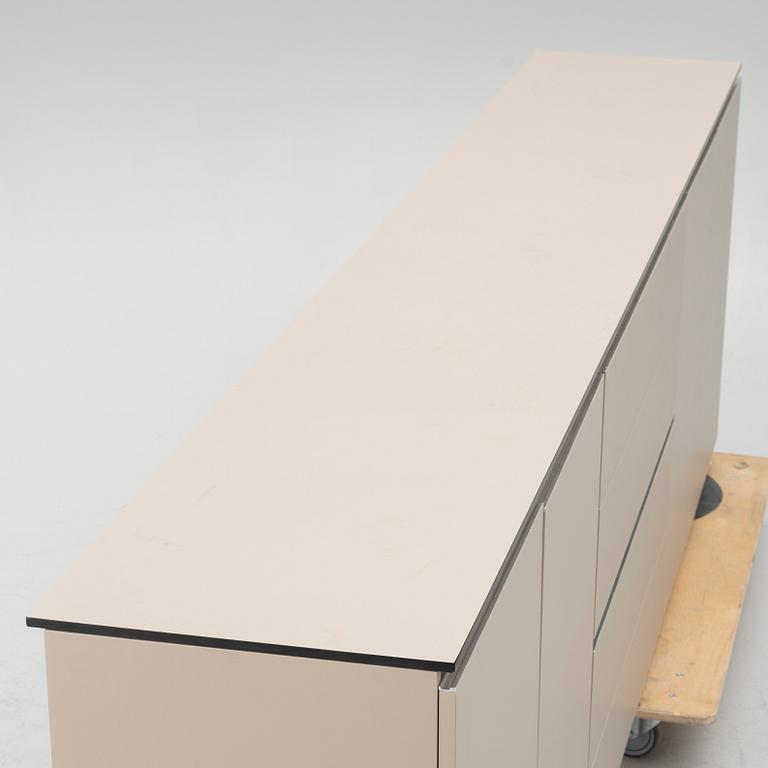 Sideboard, "Pab", Studio Kairos, B&B Italia.