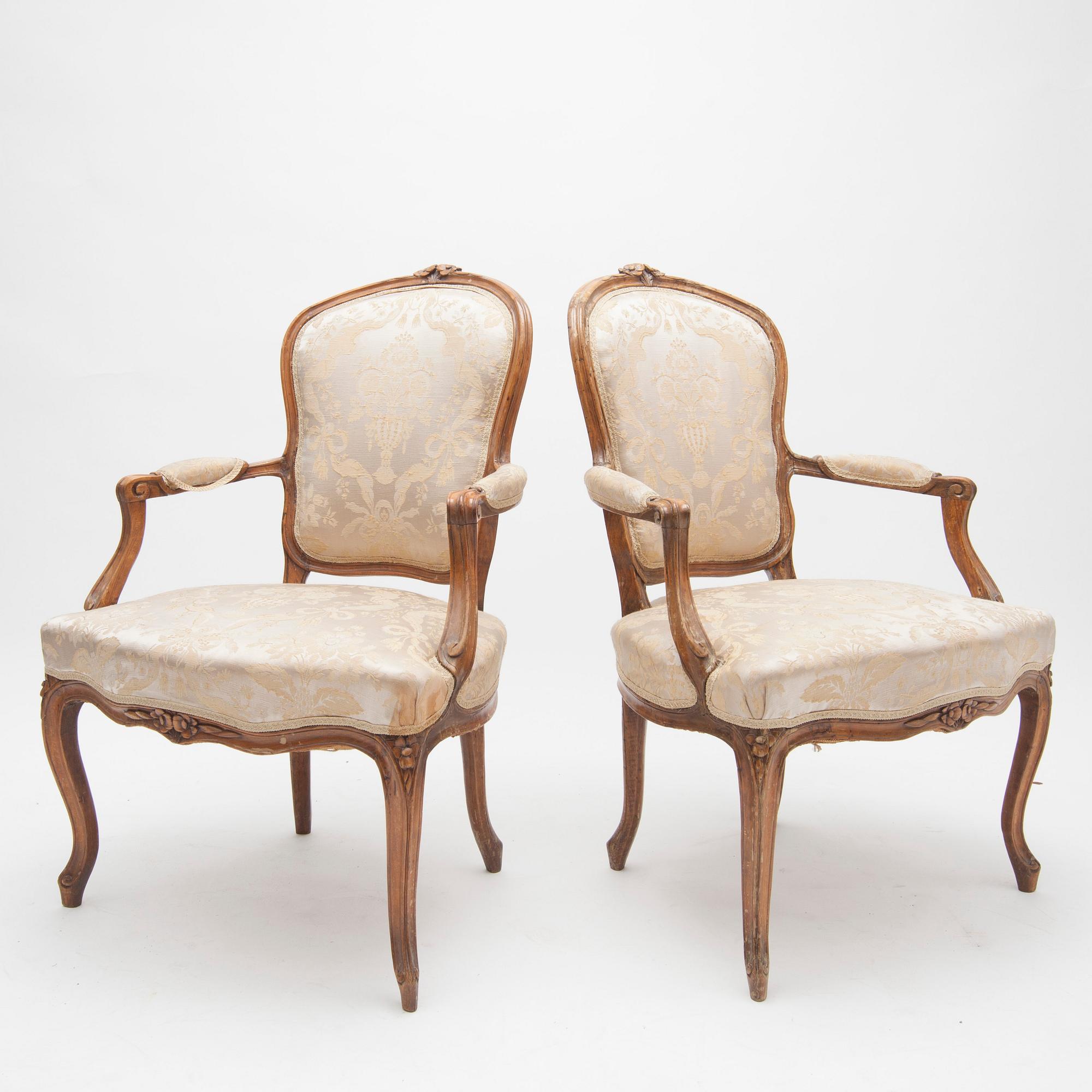 KARMSTOLAR, ett par, nyrokoko, 1800-tal.