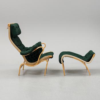 Bruno Mathsson, fåtölj med fotpall, "Pernilla 69", Dux.