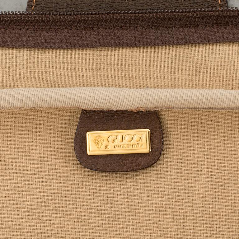 GUCCI, suitcase.
