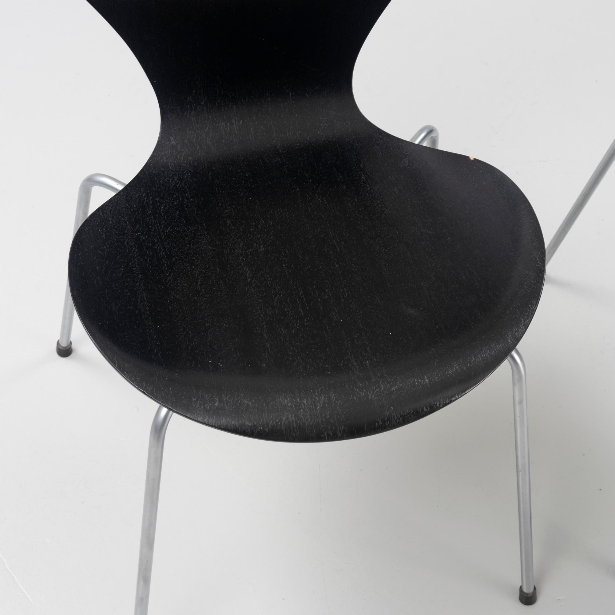 Arne Jacobsen, a set of eight model 'Seven' chairs, Fritz Hansen, Denmark, 1968.