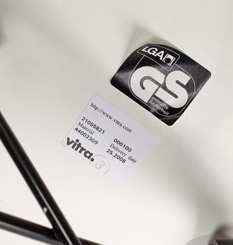 STOLAR, 2 st, "Plastic chair", Charles & Ray Eames, Vitra, 2000-tal.