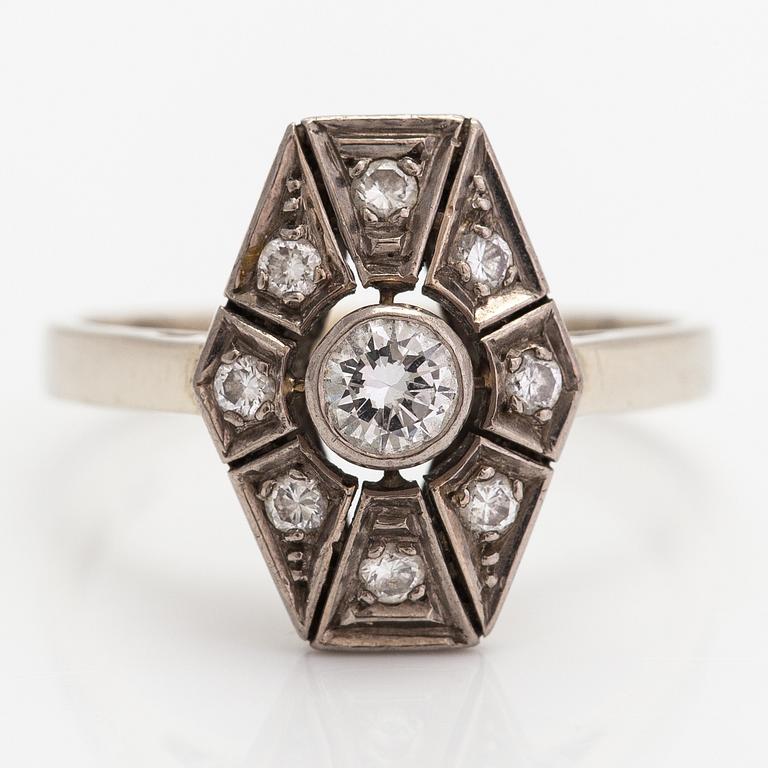 A necklace, ring and earrings, 14K gold and diamonds ca. 0.92 ct in total. Westerback, Helsinki 1964-1973.
