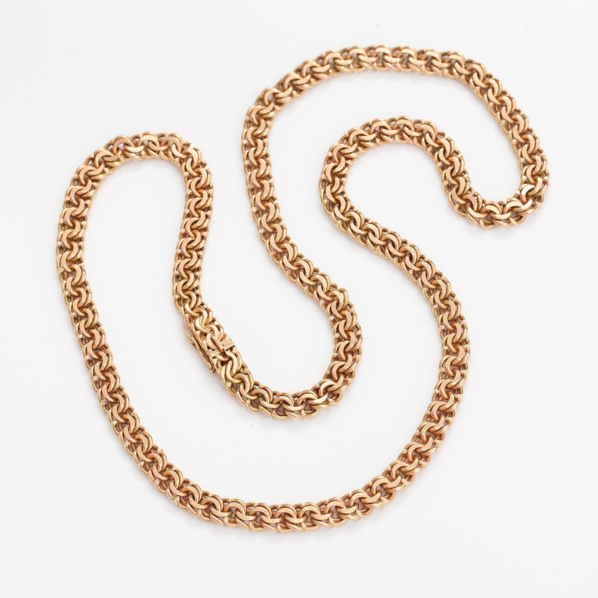 A 14K gold necklace. Russian hallmarks.