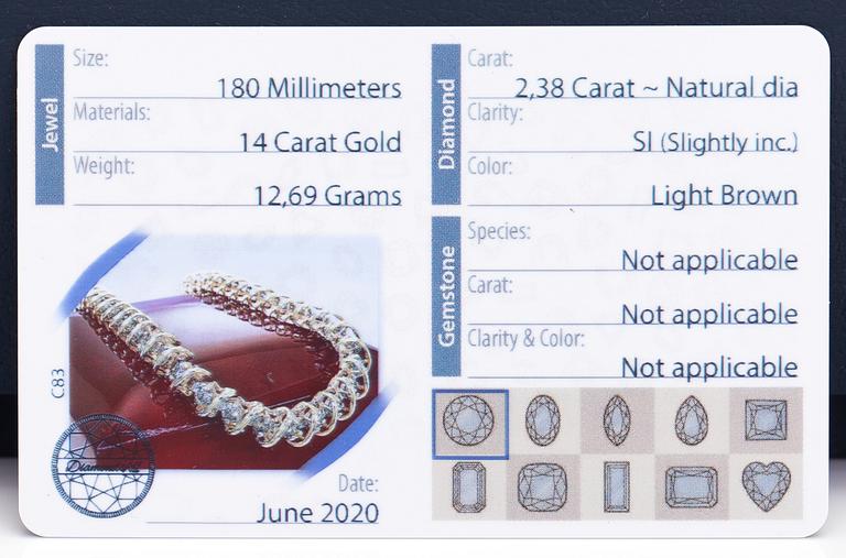 A 14K gold bracelet with light brown diamonds ca. 2.38 ct in total.