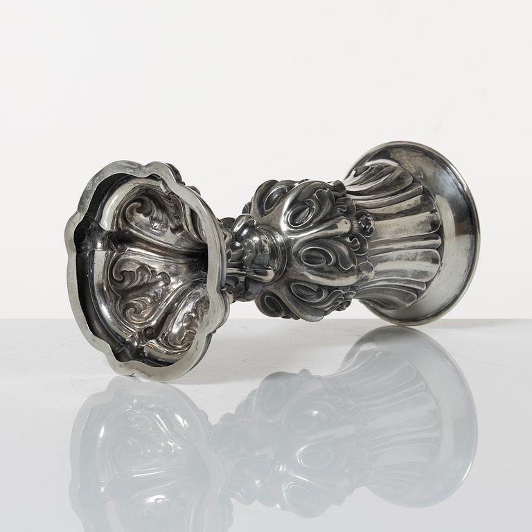 A silver goblet, possibly German, 19th Century.