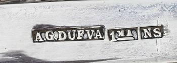 LJUSSTAKAR, ett par, nysilver, gustaviansk stil, AG. Dufva, omkring 1900.