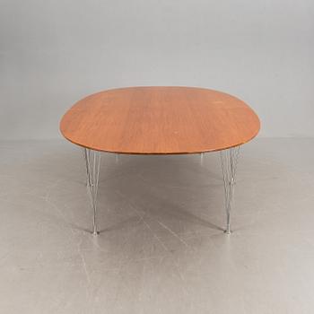 BORD, "Superelips", Bruno Mathsson International, Bruno Mathsson och Piet Hein för Fritz Hansen, 1900-talets andra hälft.