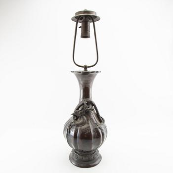 Table lamp China first half of the 20th century patinated bronze.