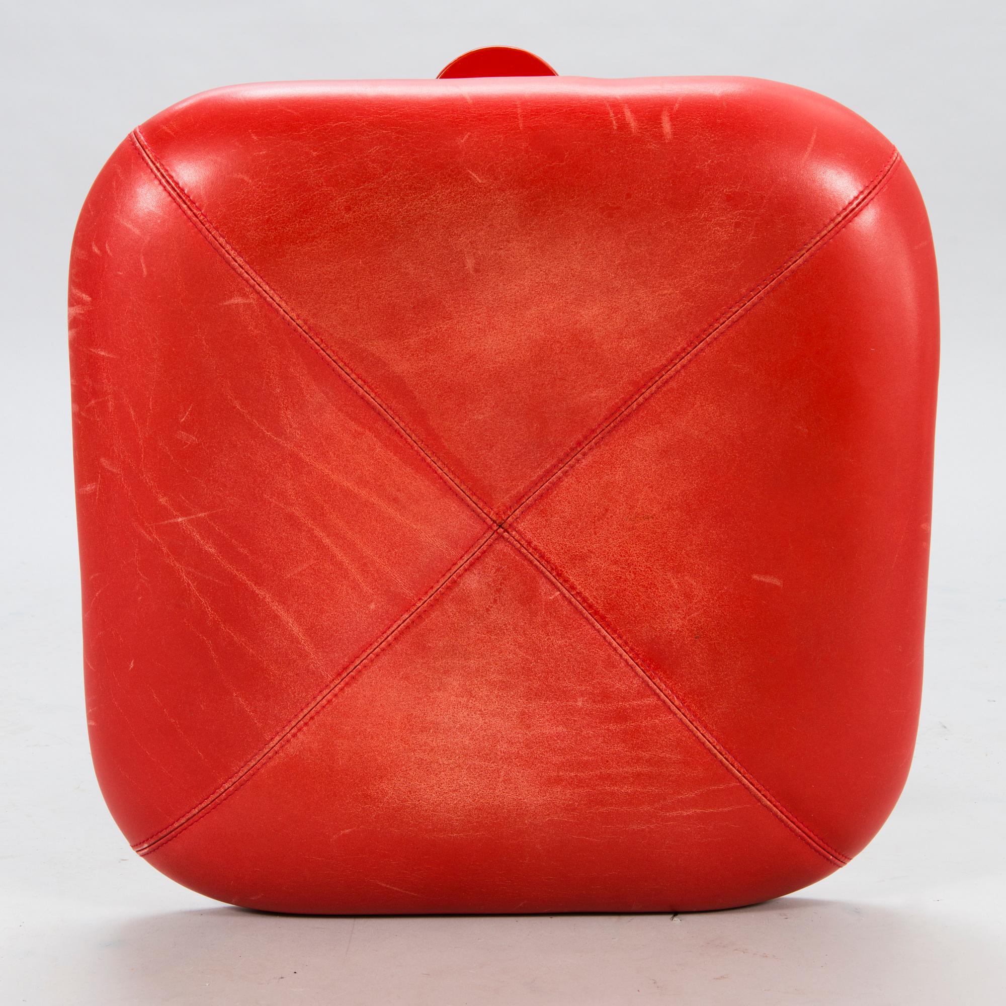 YRJÖ KUKKAPURO, nojatuoli ja rahi, "Karuselli" Haimi, 1970-luku.