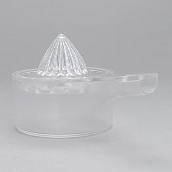 EERO AARNIO, a set of 5 1970'-2000's objects.