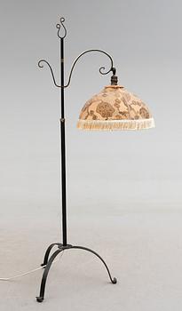 GOLVLAMPA, 1900-talets första hälft.