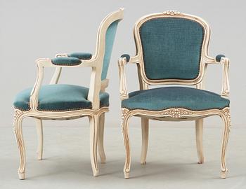 KARMSTOLAR, ett par, rokokostil,  Chateau d'Ax, Italien, 1900-tal.