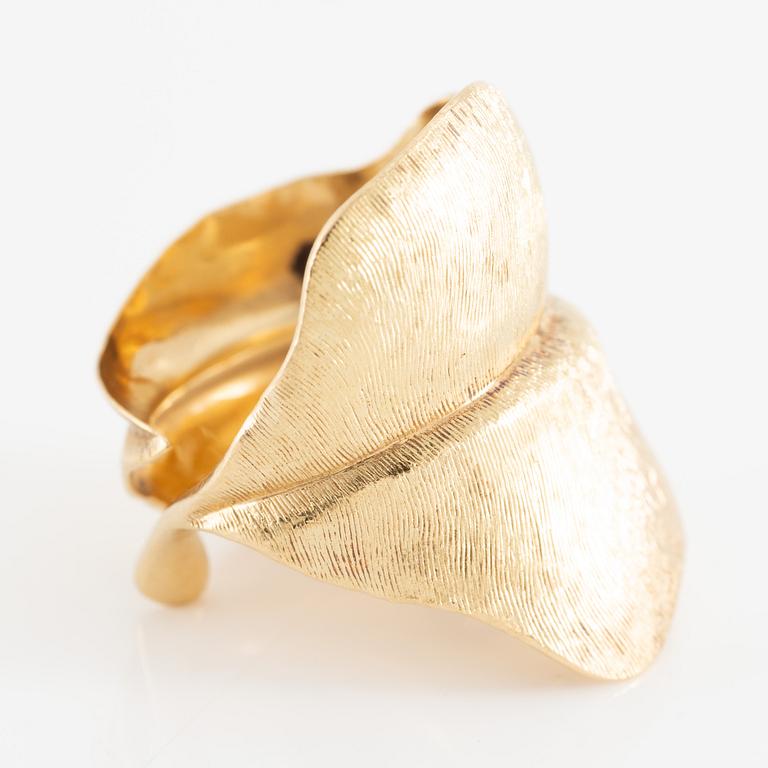 Ole Lynggaard, ring, "Leaf", 18K gold.