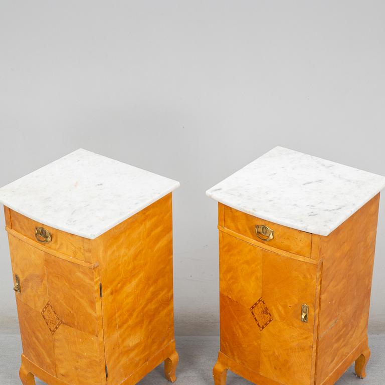 SÄNGBORD, ett par, 1900-talets första hälft.