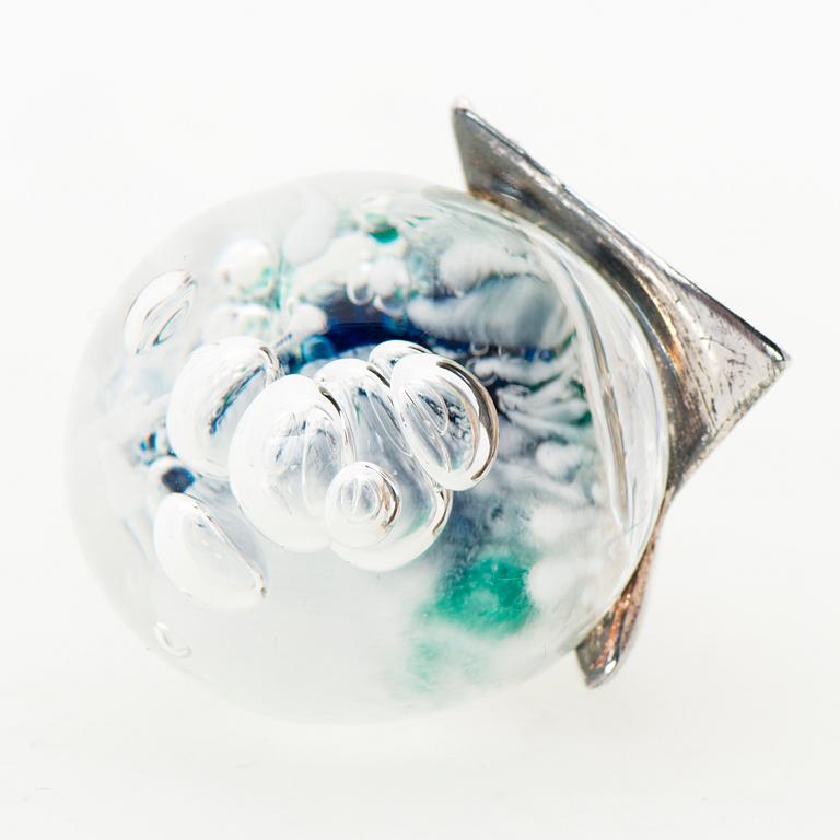BJÖRN WECKSTRÖM,  RING, "Förstelnad sjö", silver, akryl. Lapponia 1973.