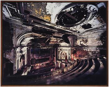 Yves Marchand & Romain Meffre, "National Theater, Detroit 2007".