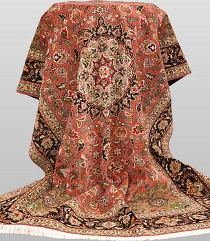 Matta, Täbriz, part silk, 292 x 202 cm.