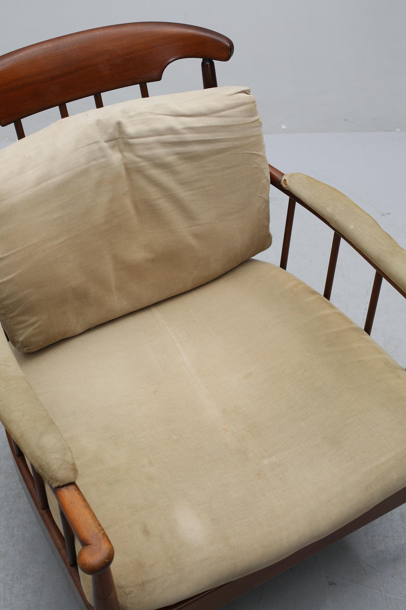 FÅTÖLJ, "Skrindan", Kerstin Hörlin-Holmqvist, OPE-Möbler, 1900-talets andra hälft.