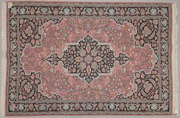 MATTA, silke, Kashmir. Ca 180x126 cm.