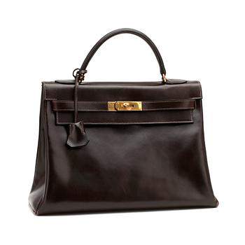 472. HERMÈS, handväska "Kelly 32".