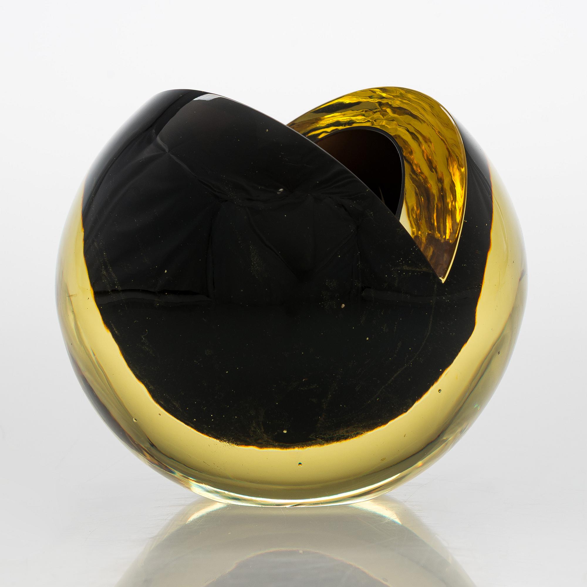 Nanny Still, skulptur, "Melon" signerad Nanny Still Riihimäen Lasi Oy.