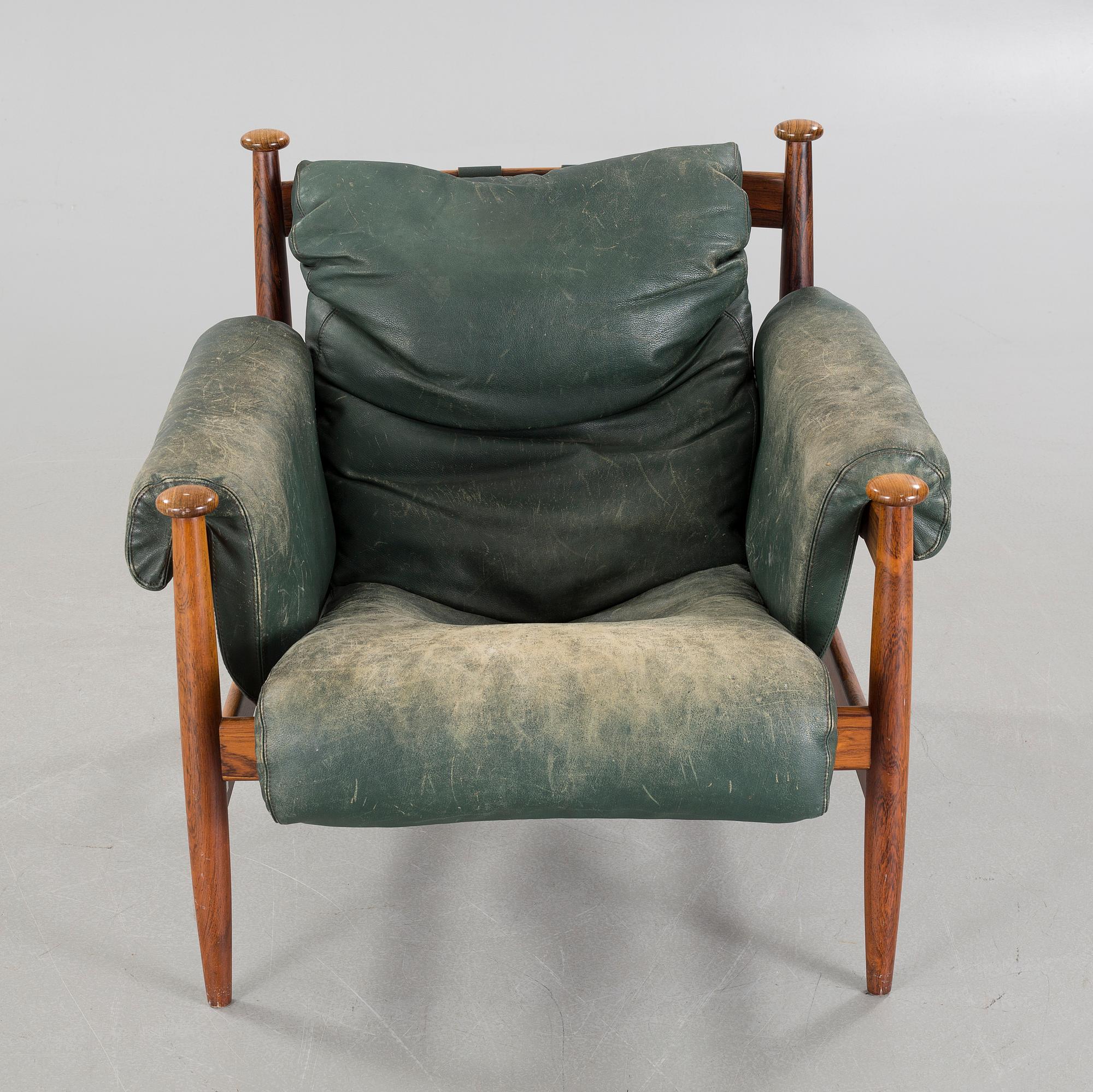 ERIC MERTHEN, fåtölj, "Amiral", Industri IRE, Skillingaryd, 1960-tal. CITES-intyg.