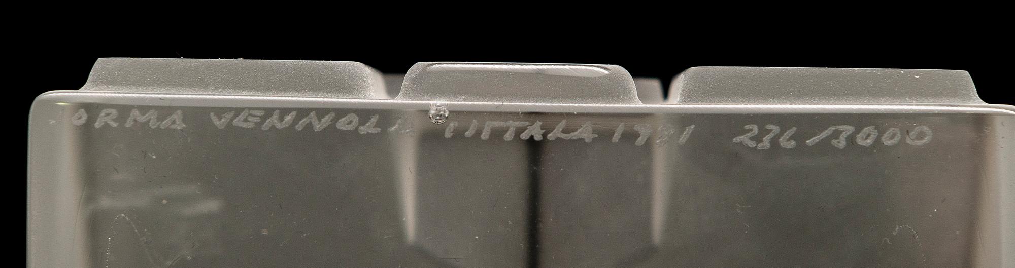 JORMA VENNOLA, A set of five chrystal glass sculptures "THe Iittala village". Signed.