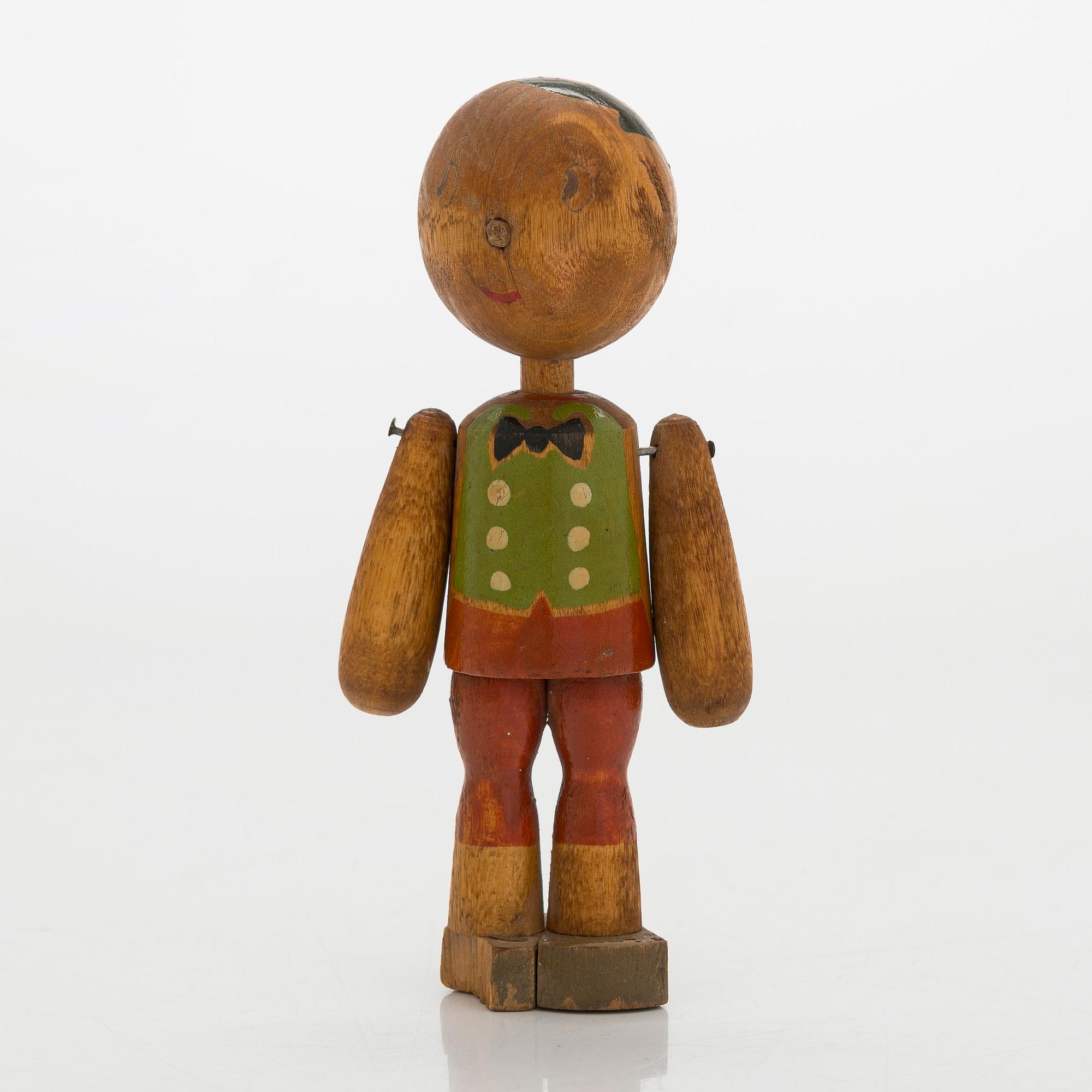 Kaj Franck, a 1940s wooden doll, "Toto".