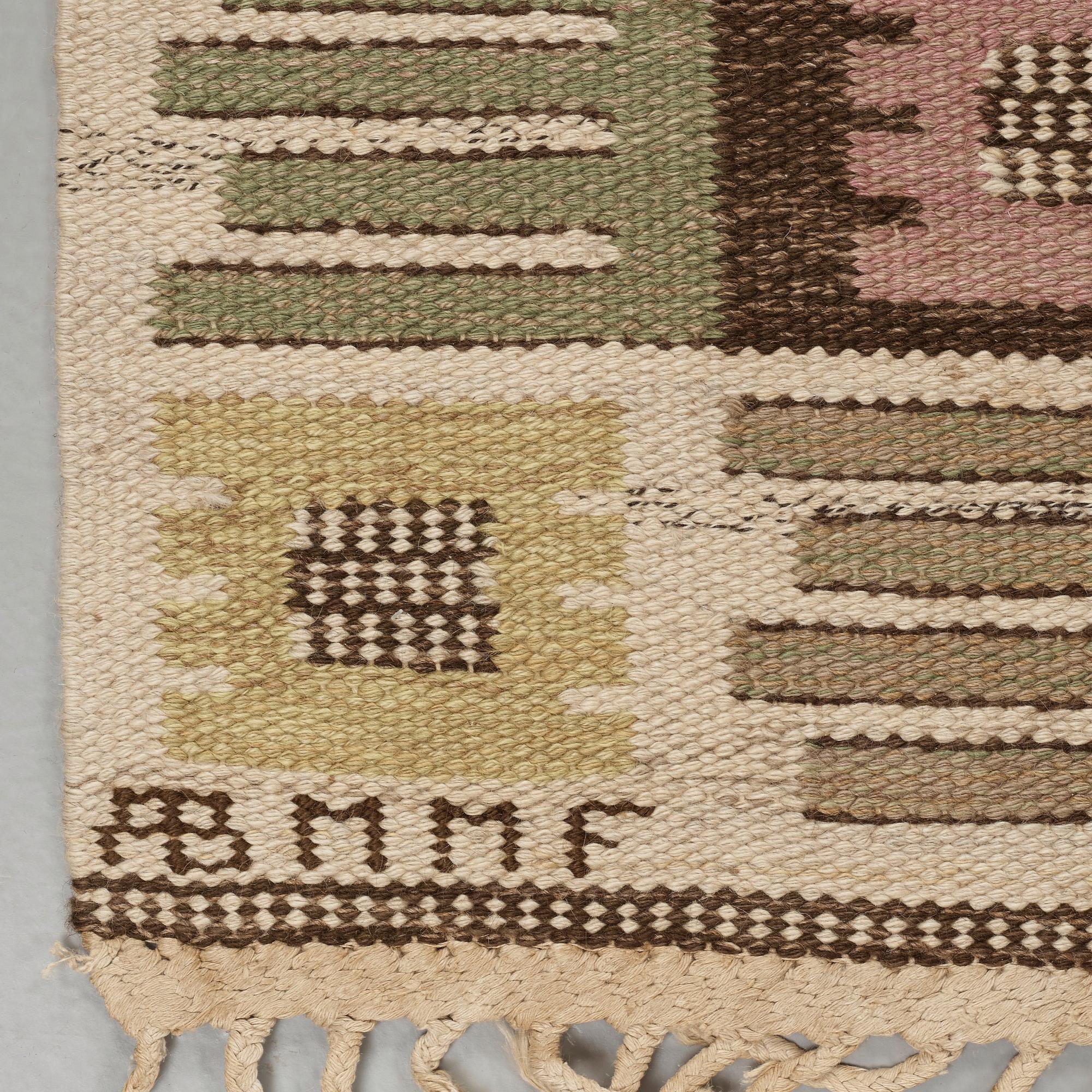 MATTA. "Nyponblomman". Rölakan. 297 x 202,5 cm. Signerad AB MMF.