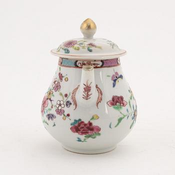 A famille rose tea pot with cover, Qing dynasty, Qianlong (1736-95).