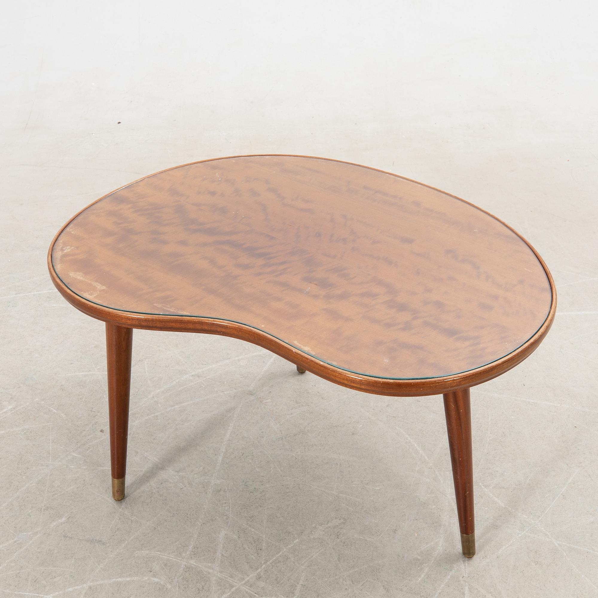 Coffee table 1940s Swedish Modern.