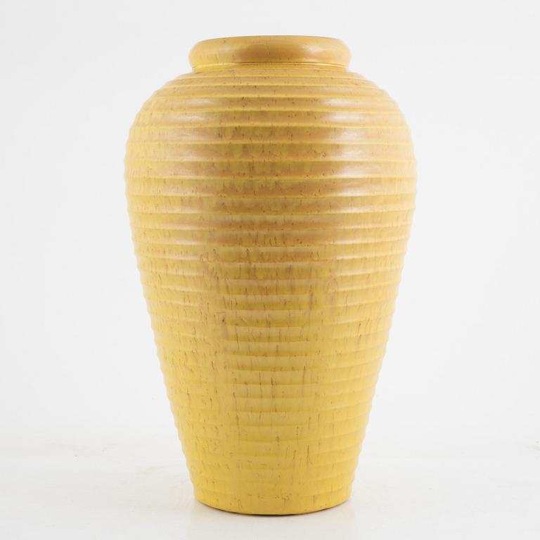 Jerk Werkmäster, an earthenware vase, Nittsjö Stenkärlsfabrik, 1940's.