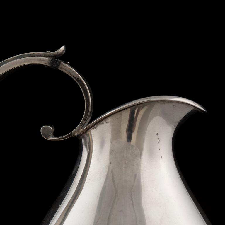 KANNA, silver, Carl M, Cohr, Danmark. 1900-talets första hälft. Vikt ca 400 gram.