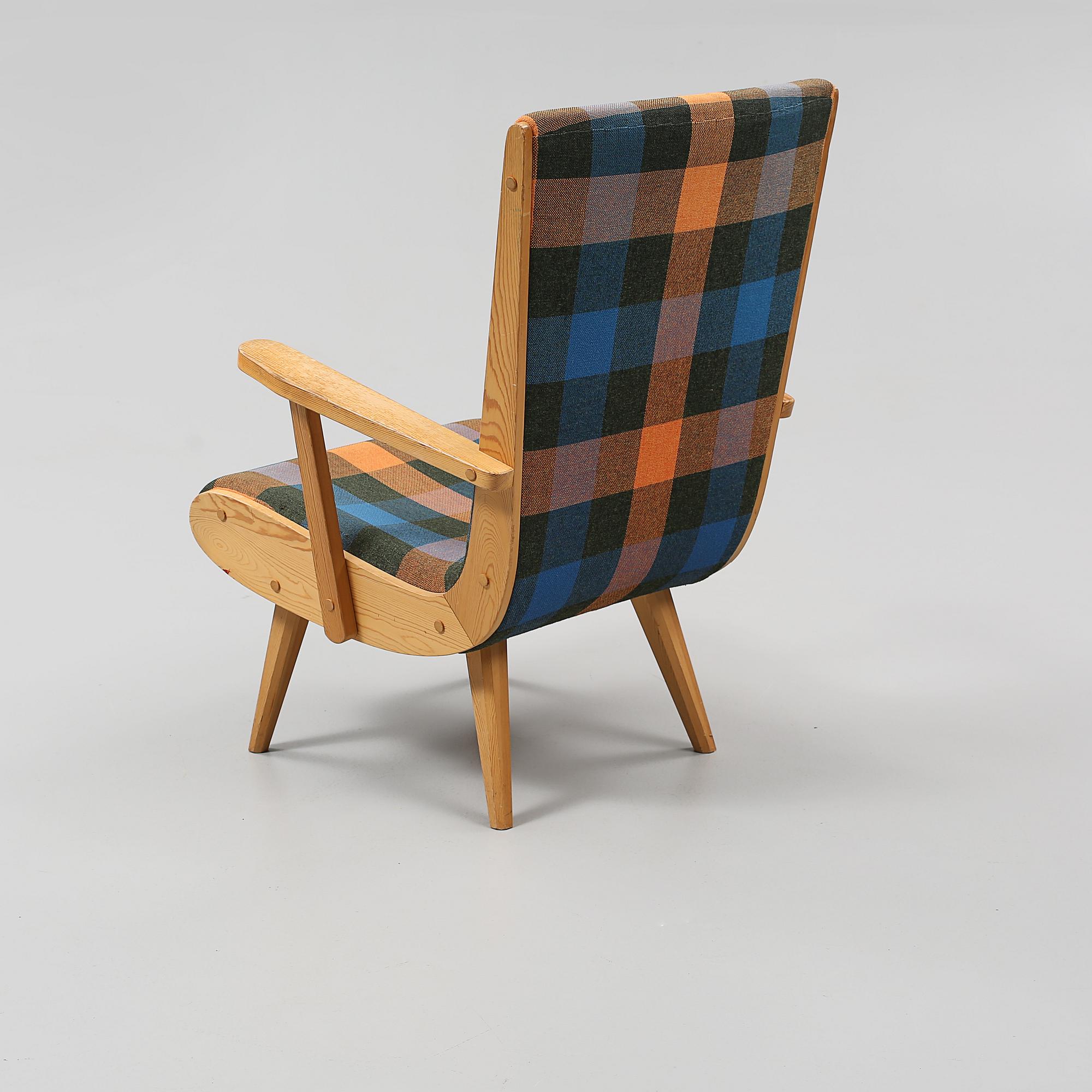 FÅTÖLJ, 1900-talets tredje kvartal.