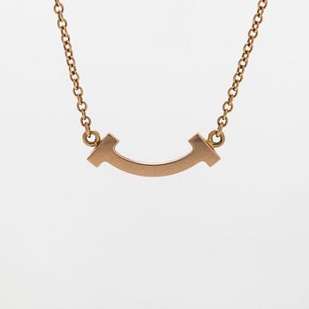 Tiffany & Co, kaulakoru, "T Smile", 18K kultaa ja briljanttihiottuja timantteja.