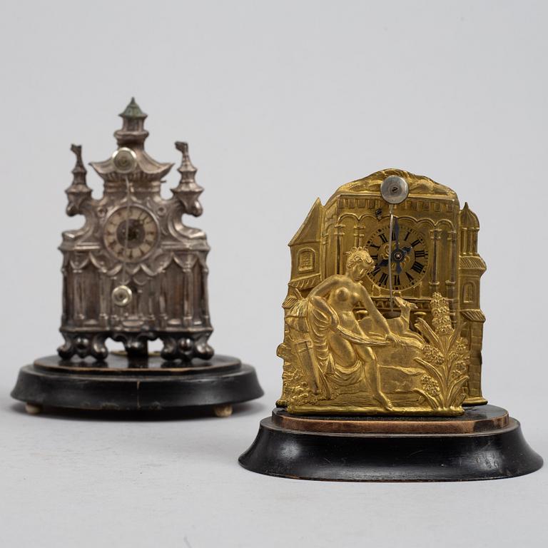 A set of five miniature timepieces from France and Germany, second half of the 19th Century.