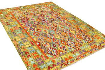 Matta, Kelim, ca. 351 x 256 cm.