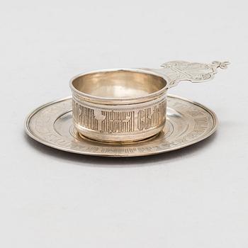 An Orthodox silver paten and kovsch, Russia 1867 and early 20th century.