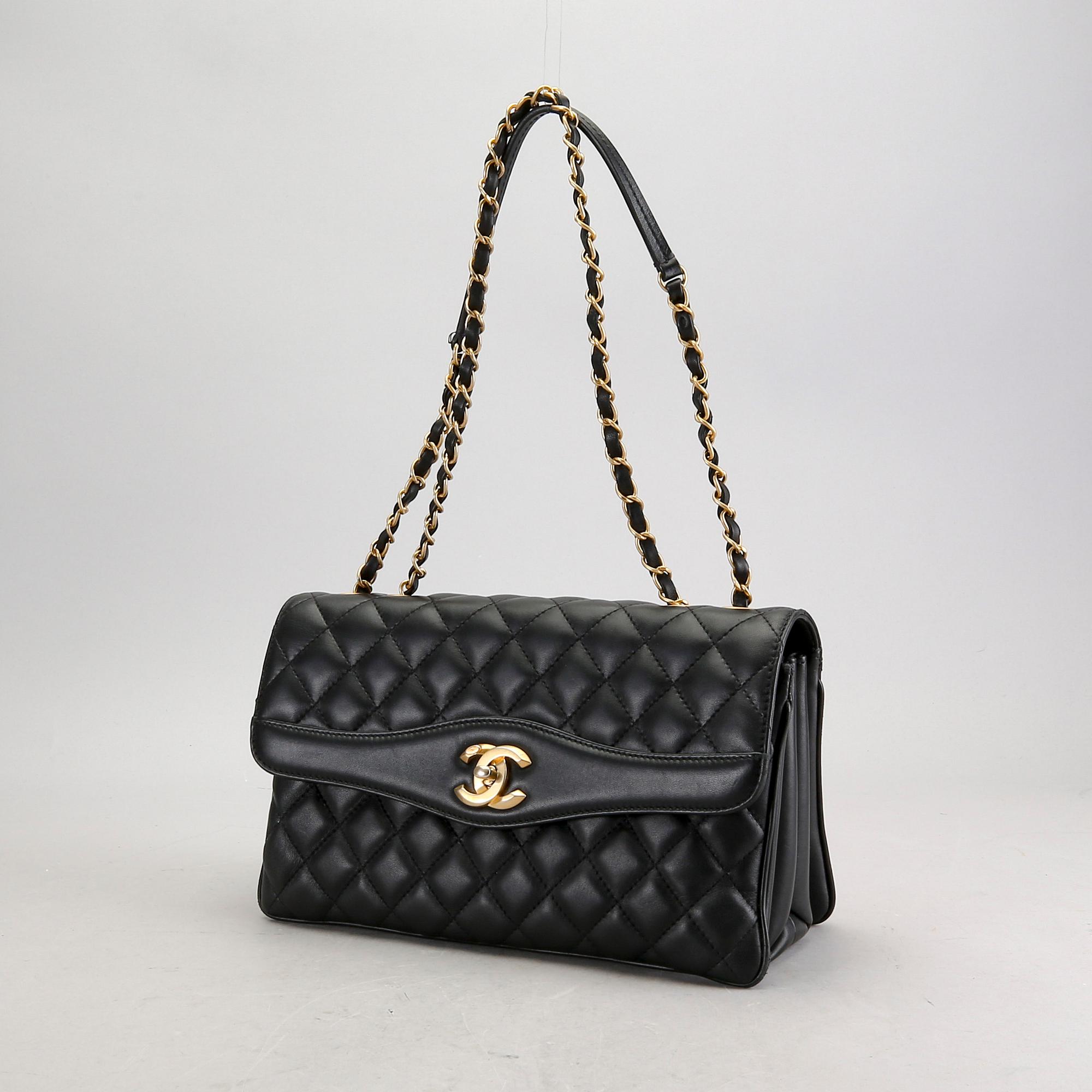 A Chanel flap bag 2018.