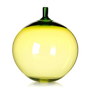 Ingeborg Lundin, an "Äpplet" (The Apple) glass vase, Orrefors, Sweden, post 1957.